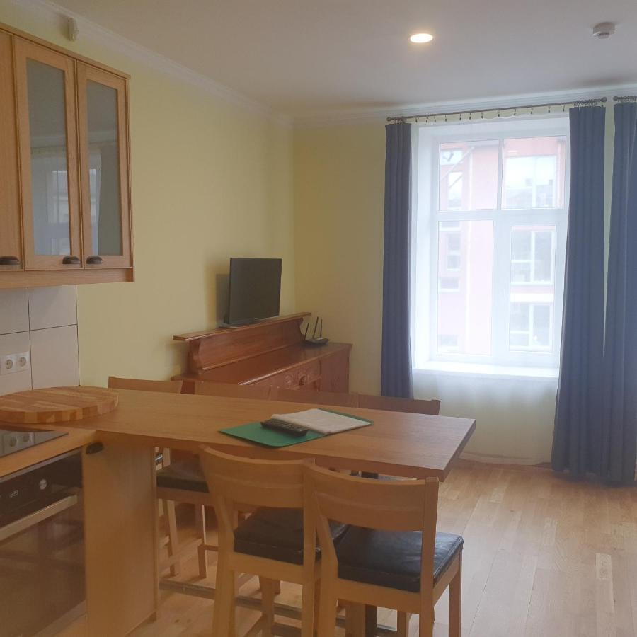 Hot Riga Ernestines Iela 7-7 Enjoy The Feel Of Home And History! Exterior photo
